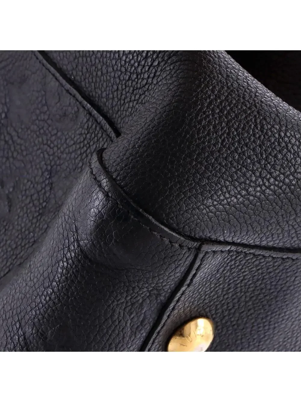 Louis Vuitton Montaigne Handbag #322435L18B